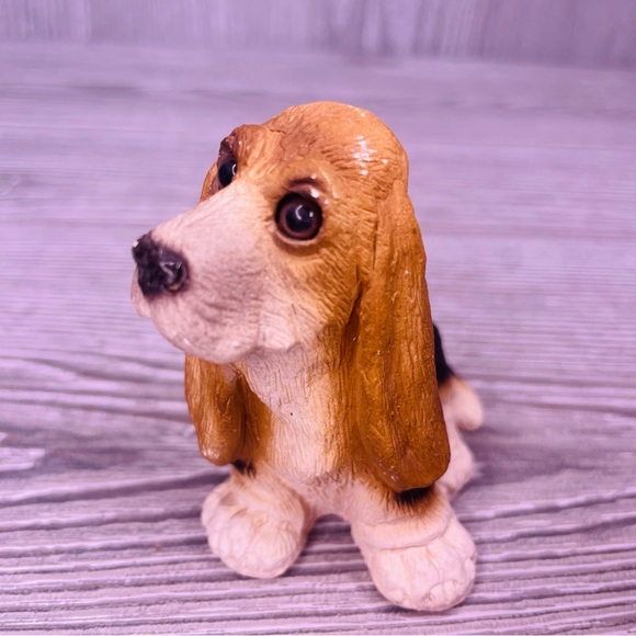 Bundle of 9 basset hound figurines sculptures and trivet tile decorations dog - Picture 9 of 16